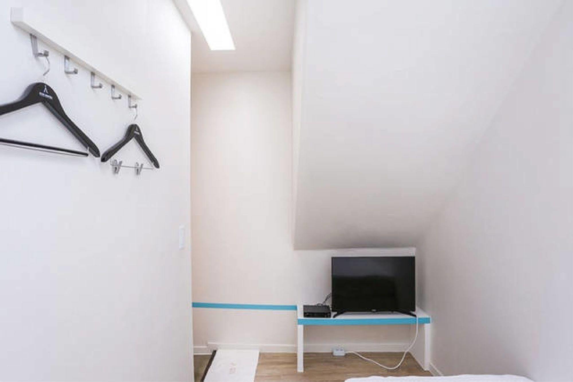 Starhostel Dongdaemun Suite Seoel Buitenkant foto